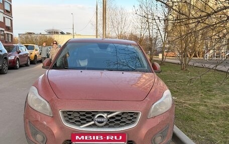 Volvo C30 I рестайлинг, 2011 год, 800 000 рублей, 9 фотография