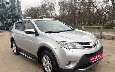 Toyota RAV4, 2014 год, 1 850 000 рублей, 4 фотография
