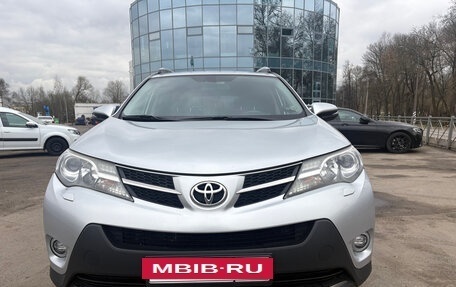 Toyota RAV4, 2014 год, 1 850 000 рублей, 3 фотография