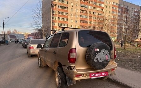 Chevrolet Niva I рестайлинг, 2004 год, 290 000 рублей, 4 фотография