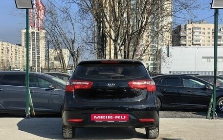 KIA Rio III рестайлинг, 2015 год, 989 000 рублей, 7 фотография