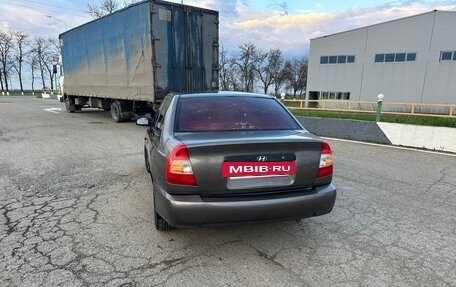 Hyundai Accent II, 2004 год, 345 000 рублей, 3 фотография