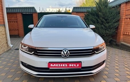 Volkswagen Passat B8 рестайлинг, 2018 год, 2 200 000 рублей, 2 фотография
