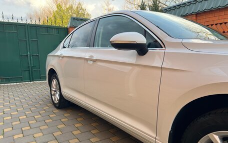 Volkswagen Passat B8 рестайлинг, 2018 год, 2 200 000 рублей, 11 фотография