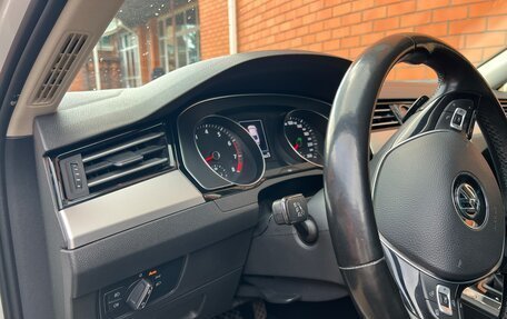 Volkswagen Passat B8 рестайлинг, 2018 год, 2 200 000 рублей, 29 фотография