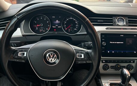 Volkswagen Passat B8 рестайлинг, 2018 год, 2 200 000 рублей, 23 фотография