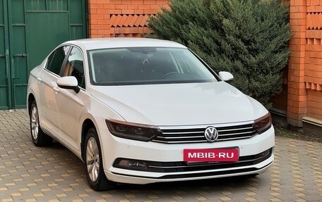 Volkswagen Passat B8 рестайлинг, 2018 год, 2 200 000 рублей, 34 фотография