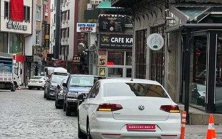 Volkswagen Passat B8 рестайлинг, 2018 год, 2 200 000 рублей, 36 фотография