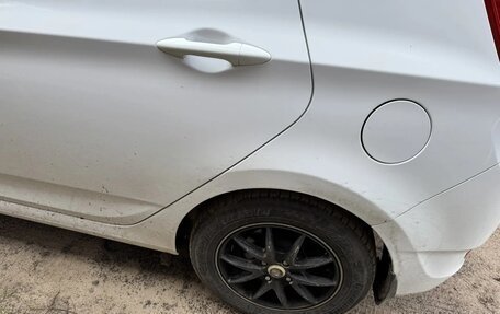 Hyundai Solaris II рестайлинг, 2012 год, 690 000 рублей, 5 фотография