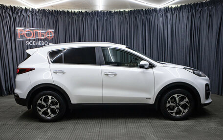 KIA Sportage IV рестайлинг, 2018 год, 2 098 000 рублей, 4 фотография