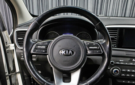 KIA Sportage IV рестайлинг, 2018 год, 2 098 000 рублей, 17 фотография