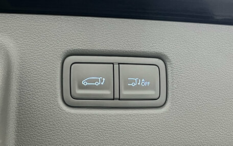 Hyundai Staria, 2023 год, 6 090 000 рублей, 7 фотография