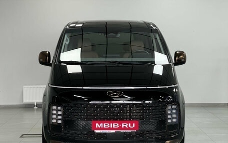 Hyundai Staria, 2023 год, 6 090 000 рублей, 5 фотография