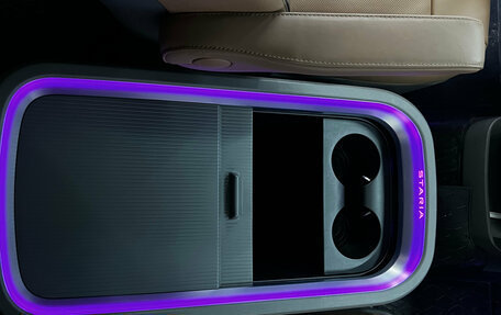 Hyundai Staria, 2023 год, 6 090 000 рублей, 21 фотография