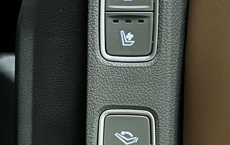 Hyundai Staria, 2023 год, 6 090 000 рублей, 22 фотография