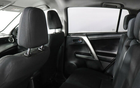 Toyota RAV4, 2018 год, 2 449 000 рублей, 12 фотография