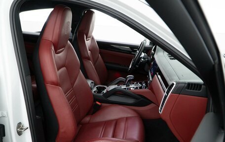 Porsche Cayenne III, 2021 год, 9 969 999 рублей, 8 фотография