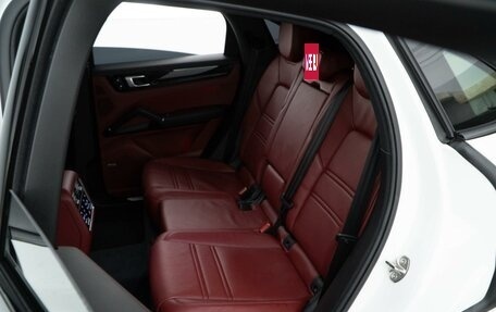 Porsche Cayenne III, 2021 год, 9 969 999 рублей, 9 фотография