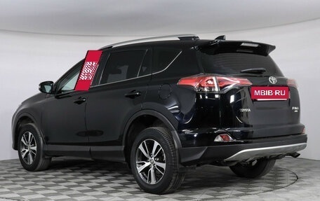 Toyota RAV4, 2018 год, 2 449 000 рублей, 7 фотография