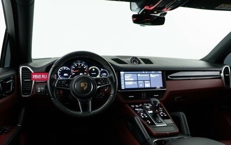 Porsche Cayenne III, 2021 год, 9 969 999 рублей, 6 фотография