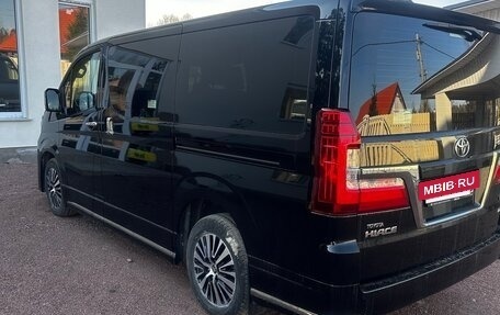 Toyota HiAce H300, 2021 год, 8 350 000 рублей, 5 фотография