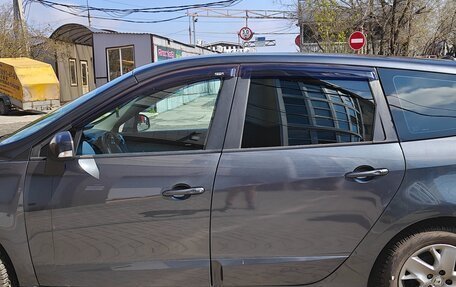 Renault Scenic III, 2011 год, 700 000 рублей, 11 фотография