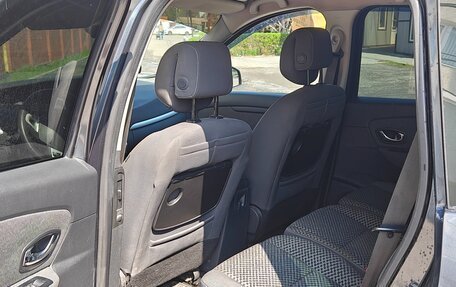 Renault Scenic III, 2011 год, 700 000 рублей, 14 фотография