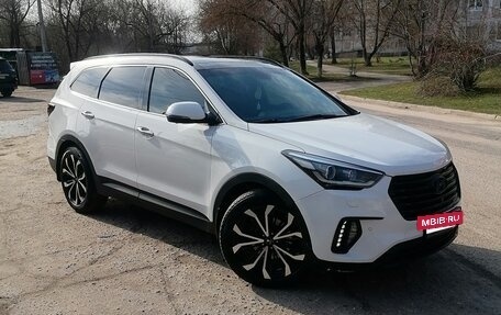 Hyundai Santa Fe III рестайлинг, 2016 год, 2 950 000 рублей, 2 фотография