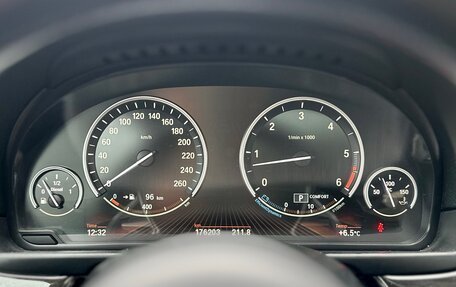 BMW 5 серия, 2011 год, 1 999 000 рублей, 18 фотография