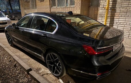 BMW 7 серия, 2019 год, 4 250 000 рублей, 4 фотография