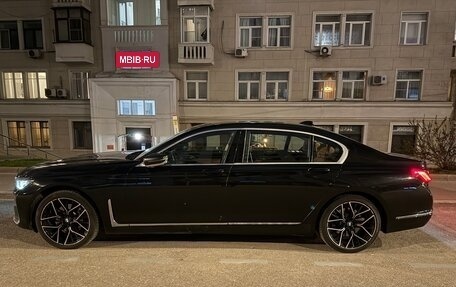 BMW 7 серия, 2019 год, 4 250 000 рублей, 19 фотография