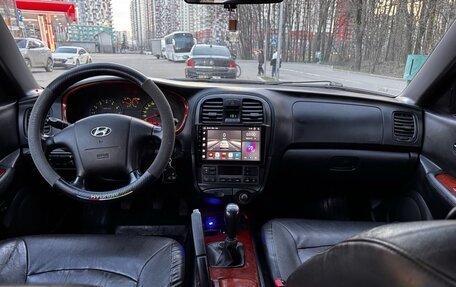 Hyundai Sonata IV рестайлинг, 2004 год, 550 000 рублей, 9 фотография