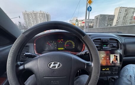 Hyundai Sonata IV рестайлинг, 2004 год, 550 000 рублей, 12 фотография