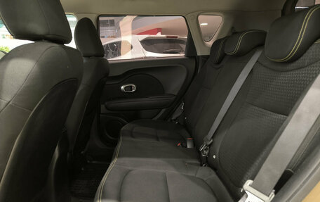 KIA Soul II рестайлинг, 2016 год, 1 399 000 рублей, 12 фотография