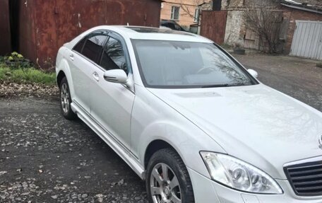 Mercedes-Benz S-Класс, 2007 год, 1 600 000 рублей, 3 фотография
