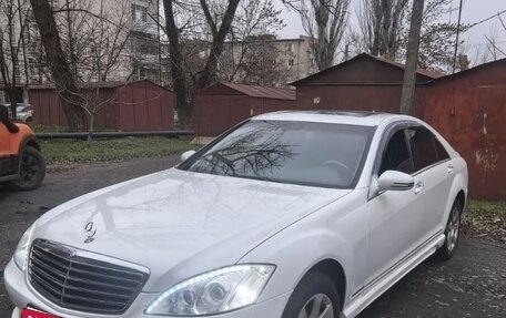 Mercedes-Benz S-Класс, 2007 год, 1 600 000 рублей, 2 фотография
