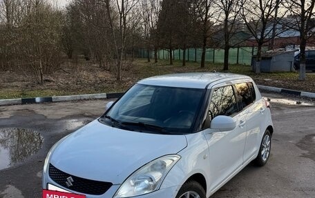 Suzuki Swift IV, 2011 год, 820 000 рублей, 2 фотография