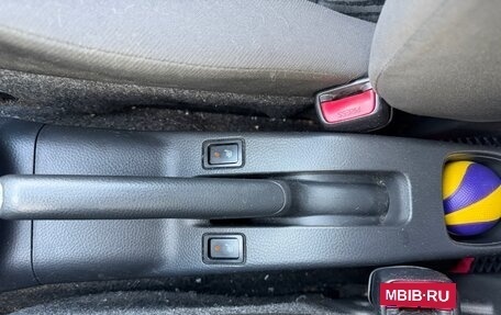 Suzuki Swift IV, 2011 год, 820 000 рублей, 18 фотография