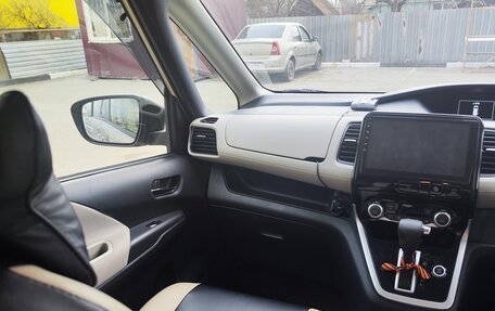 Nissan Serena IV, 2016 год, 1 800 000 рублей, 12 фотография