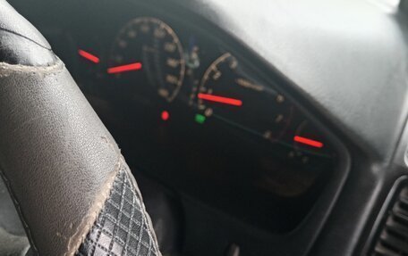 Mitsubishi Galant VIII, 2000 год, 500 000 рублей, 4 фотография