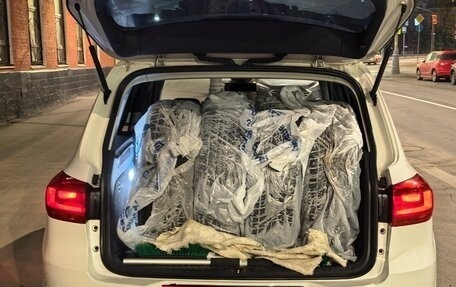 Volkswagen Tiguan I, 2013 год, 1 600 000 рублей, 16 фотография