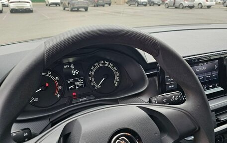 Skoda Rapid II, 2021 год, 1 950 000 рублей, 20 фотография