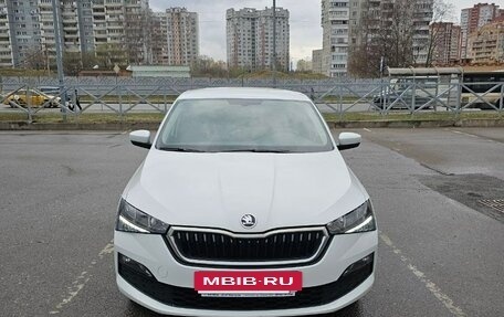 Skoda Rapid II, 2021 год, 1 950 000 рублей, 3 фотография