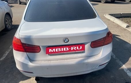 BMW 3 серия, 2013 год, 1 600 000 рублей, 10 фотография