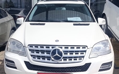 Mercedes-Benz M-Класс, 2010 год, 1 850 000 рублей, 1 фотография