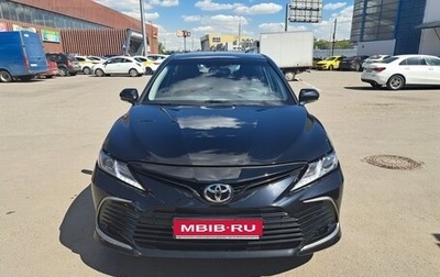 Toyota Camry, 2021 год, 2 400 000 рублей, 1 фотография