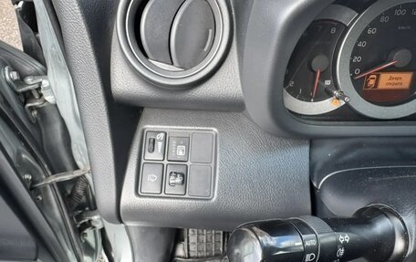 Toyota RAV4, 2007 год, 1 400 000 рублей, 8 фотография