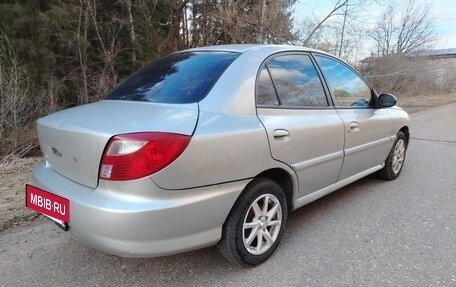 KIA Rio II, 2001 год, 225 000 рублей, 3 фотография