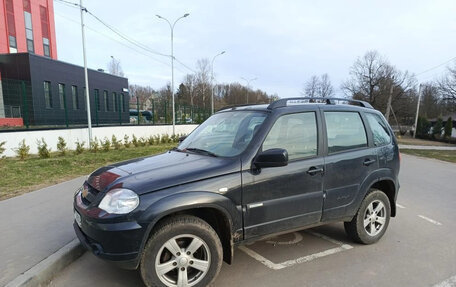 Chevrolet Niva I рестайлинг, 2014 год, 450 000 рублей, 3 фотография