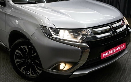 Mitsubishi Outlander III рестайлинг 3, 2018 год, 2 198 000 рублей, 24 фотография